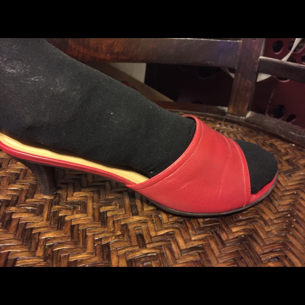 A. Etienne Algner Heels - Picture 7 of 7